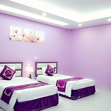 Elly Hotel Hanoi Esterno foto